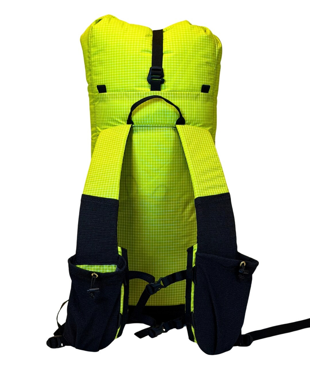 Flatiron 28L on trail